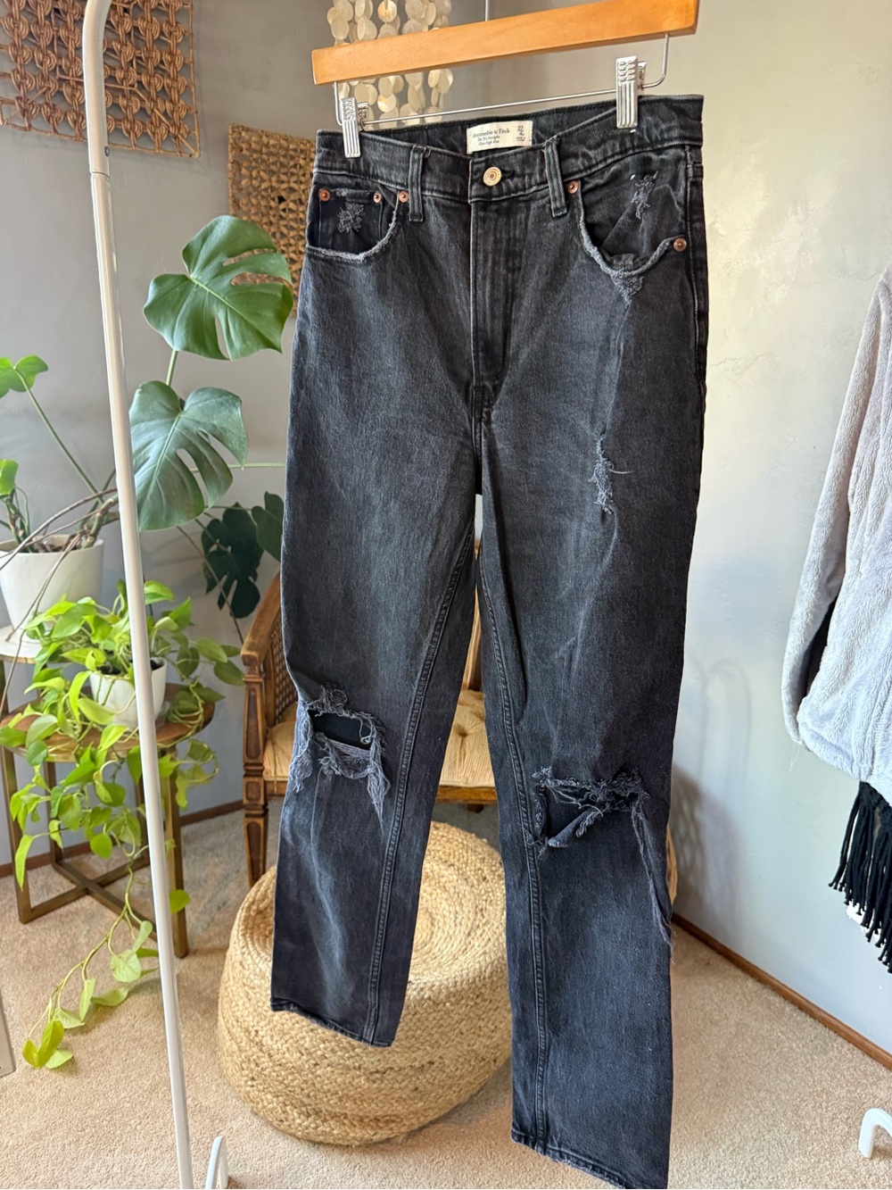 Abercrombie & Fitch Black Distressed Straight Jeans